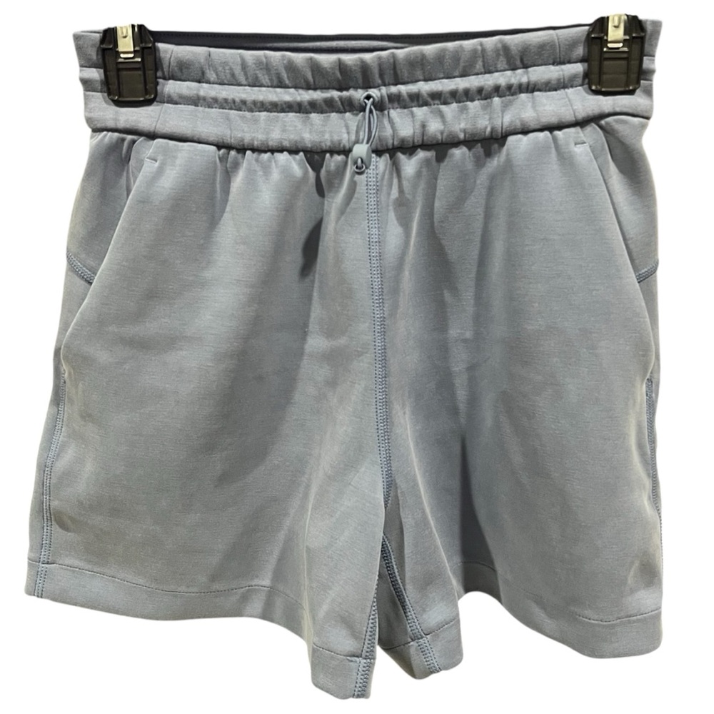 Lululemon Softstreme Blue High-Rise Short 4" Size 2